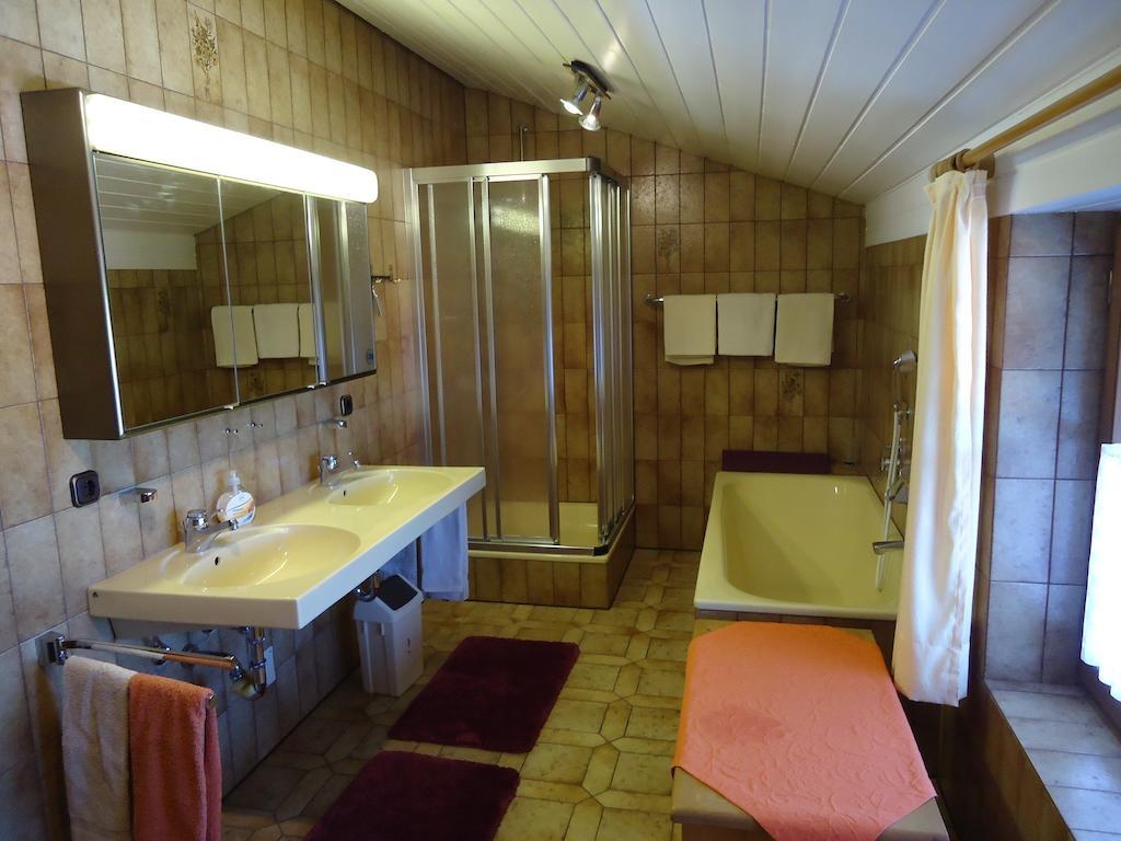 Gaestehaus Boeck In Roßhaupten الغرفة الصورة